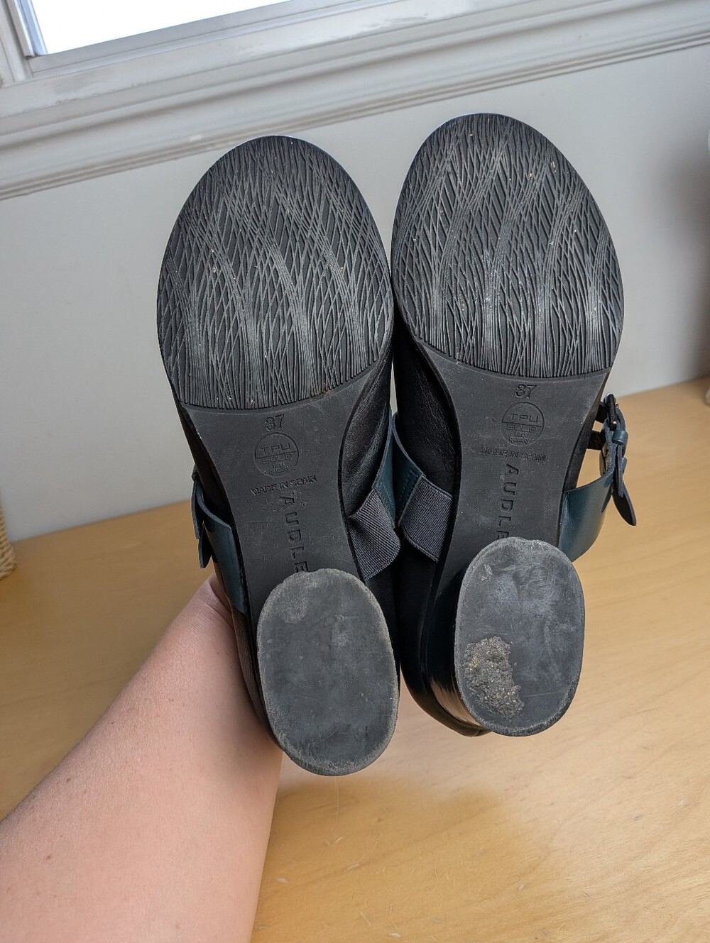 AUDLEY LONDON Heel Women Shoes Black Leather Blue Strap Size 37 = 7 US - Picture 9 of 12